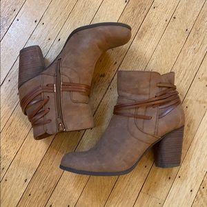 Madden Girl “Denise” brown, heeled, booties